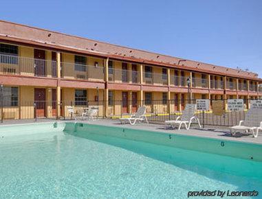 Hotel Ramada By Wyndham East 3*