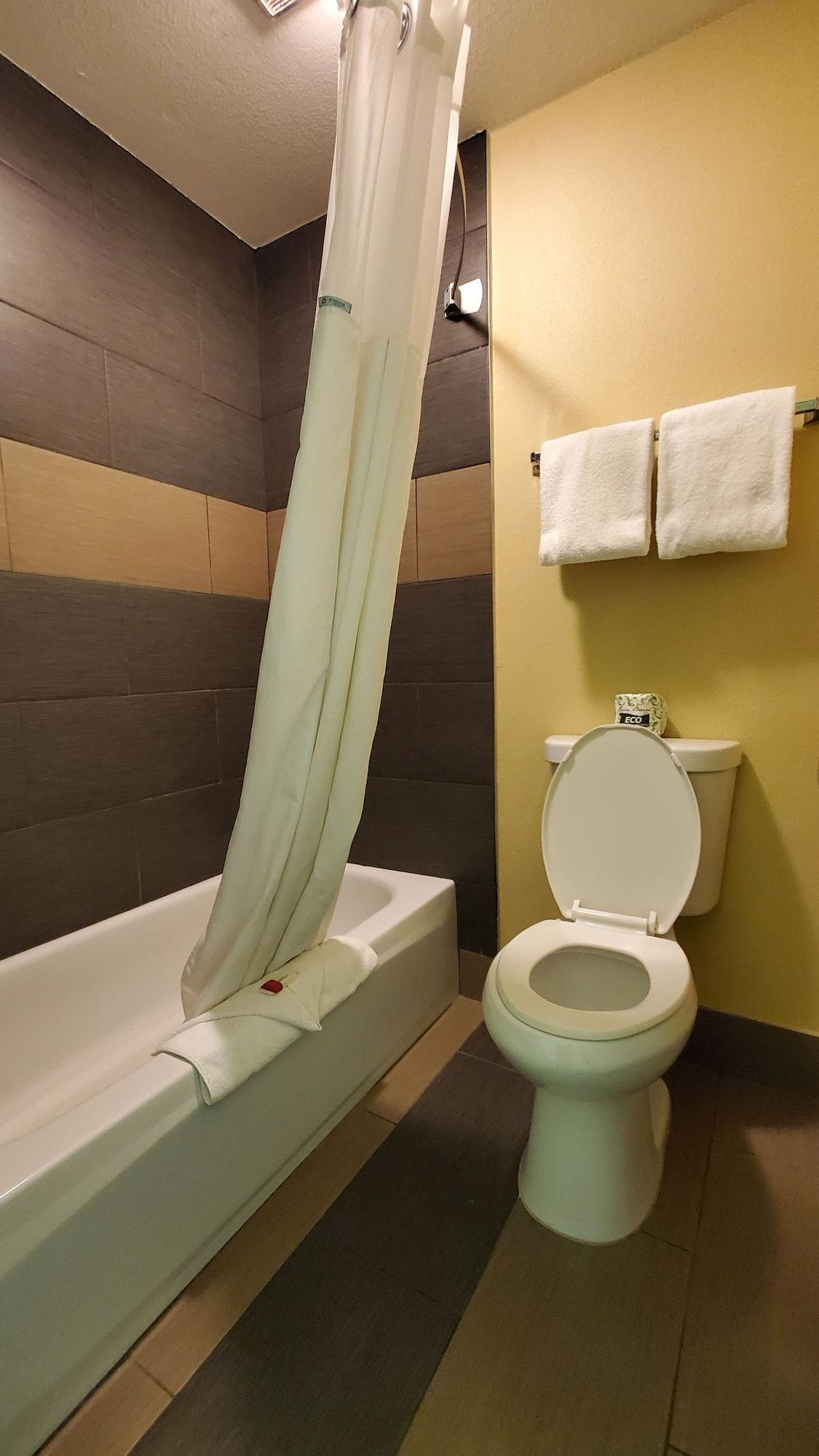Ramada By Wyndham East Hotel